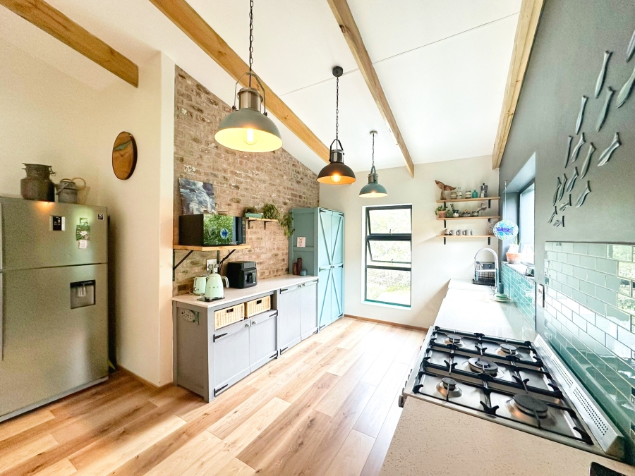 5 Bedroom Property for Sale in Cola Beach Western Cape